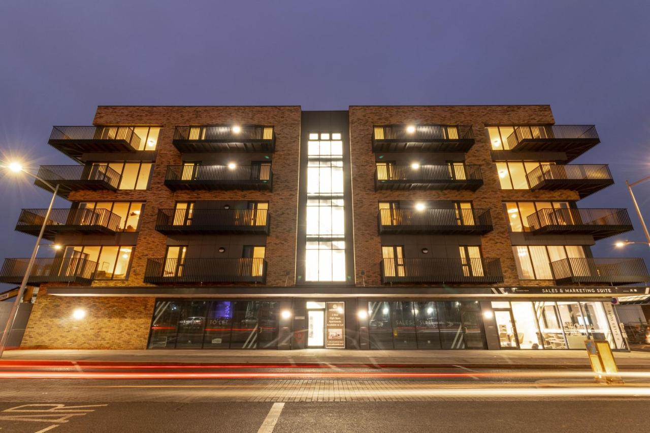 Seven Living Ashford - Modern And Spacious Apartments Exterior foto