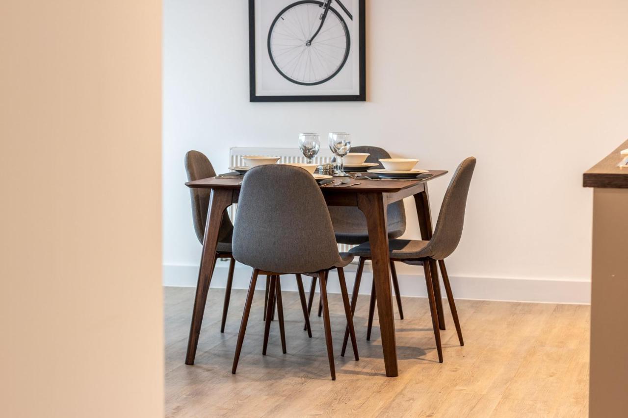 Seven Living Ashford - Modern And Spacious Apartments Exterior foto