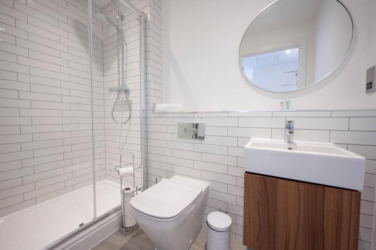 Seven Living Ashford - Modern And Spacious Apartments Exterior foto